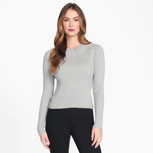 LONG sleeve - Backless Sweater - Gray - Picture 3 of 4